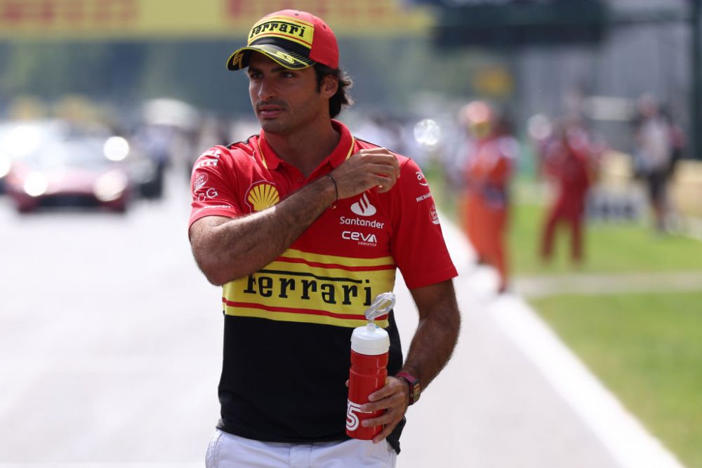 Ireal! A încheiat pe locul 3 la Formula 1 și a început să alerge după hoții care i-au furat ceasul de peste 550.000 de euro _5