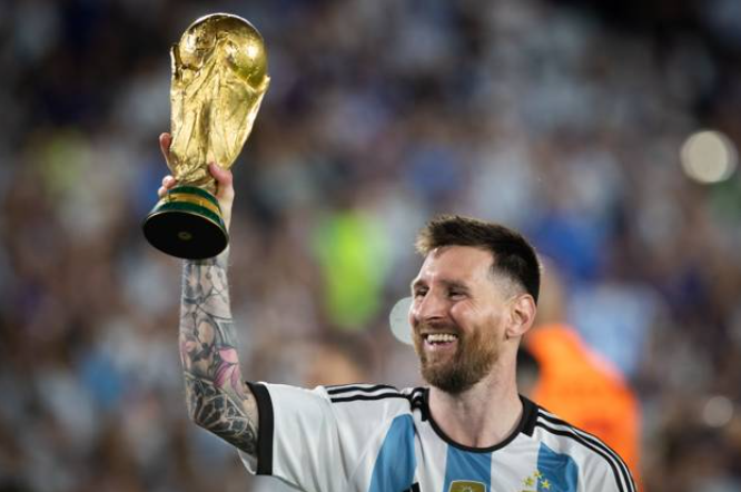Lionel Messi Argentina Balonul de Aur Campionatul Mondial