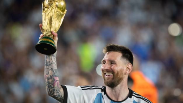 
	Messi dă 200% pentru națională! Ce record poate depăși la Cupa Mondială din 2026
