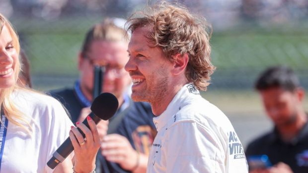 
	Cvadruplul campion mondial care vrea să-i calce pe urme lui Alonso: Anunțul șoc făcut de un fost pilot de Formula 1
