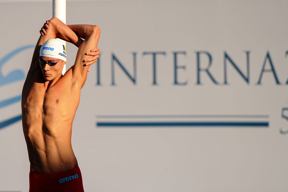 David Popovici a împlinit 19 ani! Cele mai tari imagini cu marele campion român la natație_6