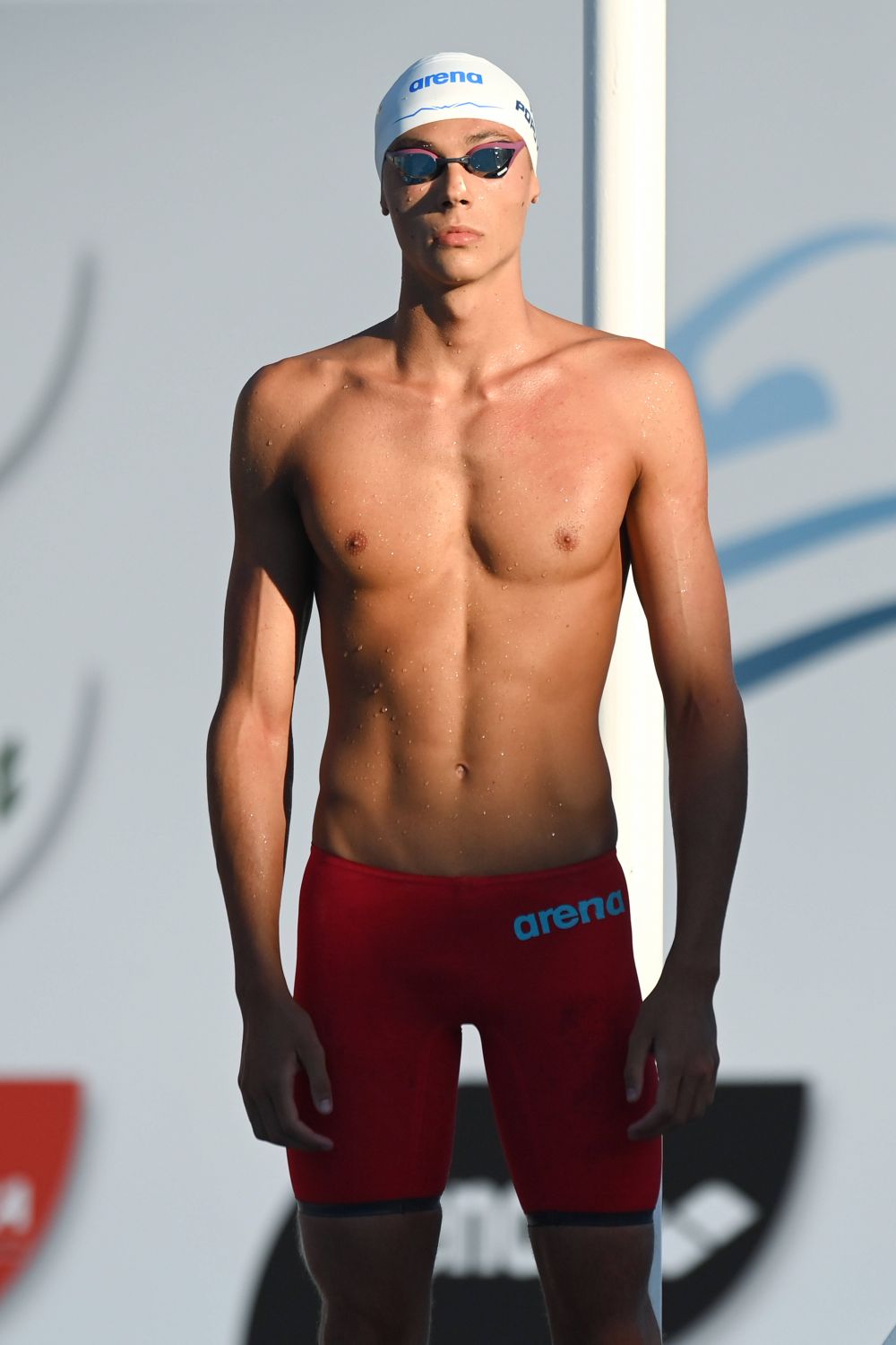 David Popovici a împlinit 19 ani! Cele mai tari imagini cu marele campion român la natație_8