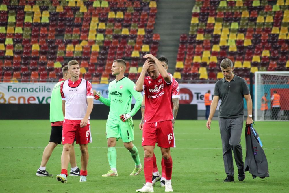 Ce le-au transmis liderii PCH jucătorilor și antrenorilor lui Dinamo, după înfrângerea cu FCU Craiova_19