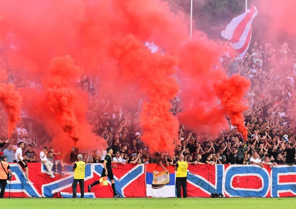 Fanii sârbi continuă seria mesajelor de susținere pentru suporterii tricolori: "România are doar 3 frați"_1