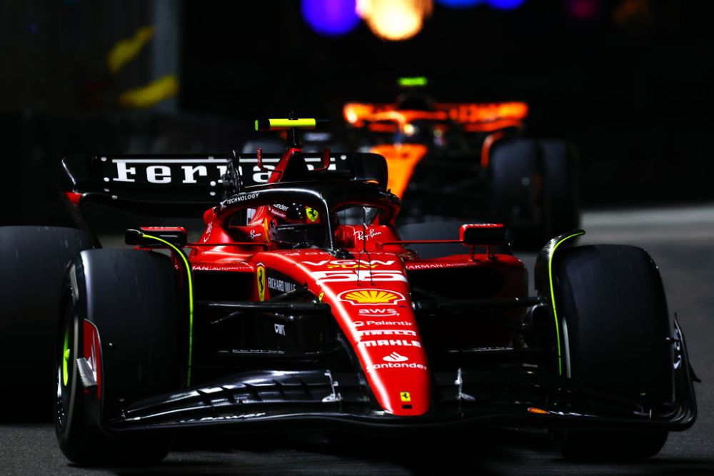 Victorie pentru Ferrari la Formula 1 după 434 de zile! Carlos Sainz, victorios în Marele Premiu din Singapore! Cum arată clasamentul _4