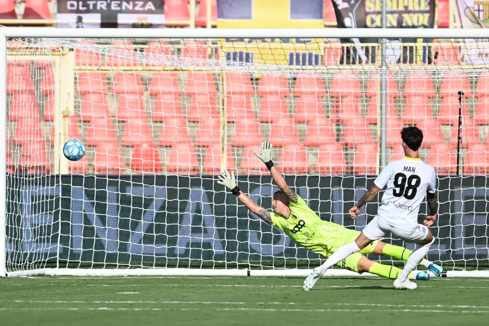 Dennis Man a revenit cu gol la Parma! Italienii exultă: "Zi de grație, s-a deghizat în Cristiano Ronaldo"_2