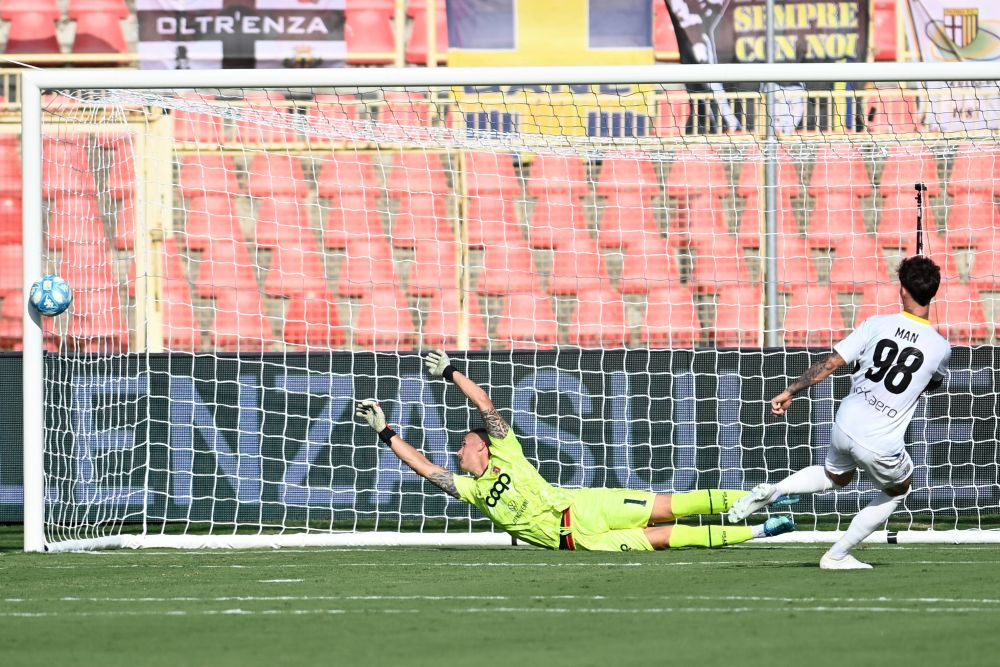 Dennis Man a revenit cu gol la Parma! Italienii exultă: "Zi de grație, s-a deghizat în Cristiano Ronaldo"_3