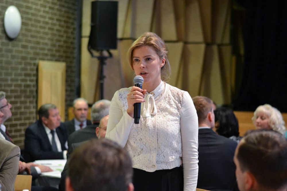 Ciolacu de la Riga! Cum arată Evika Silina, noul prim-ministru al Letoniei_16
