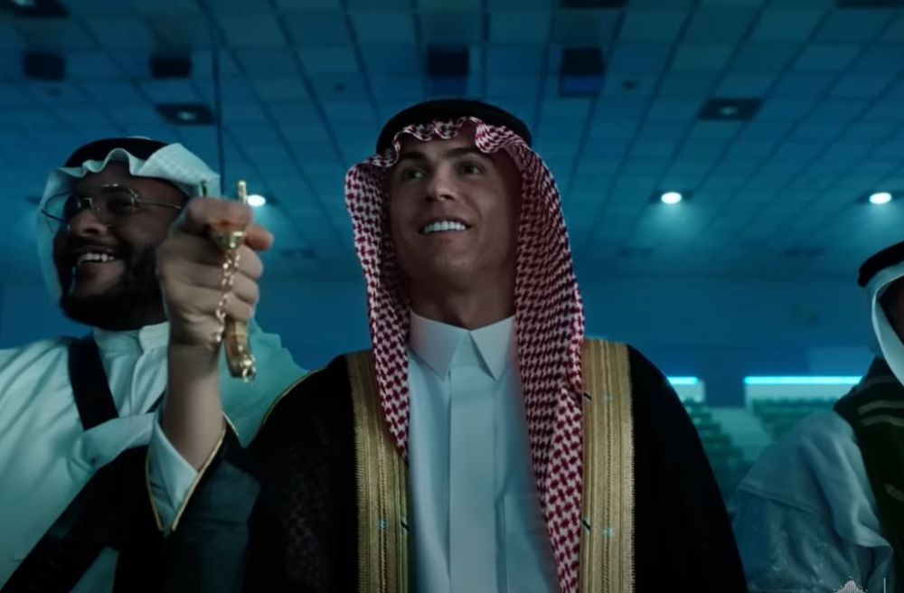 Cristiano Ronaldo, cu sabia în mână și îmbrăcat ca un arab în ultimul clip postat de Al-Nassr! Imagini spectaculoase _4
