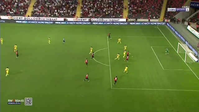 Gaziantep - Istanbulspor 2-0. Denis "Magic Baghet" Drăguș marchează pentru prima victorie a lui Șumudică_2