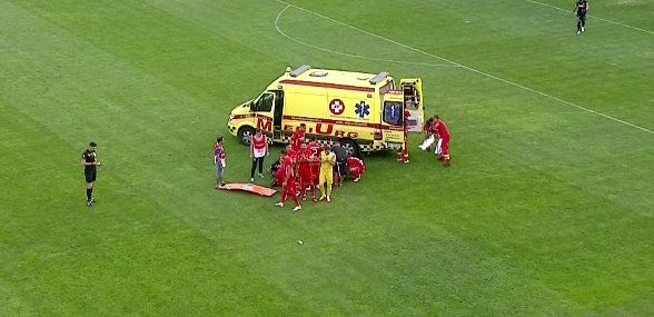 Fotbaliști în lacrimi! Accidentare de coșmar în partida Petrolul –  Hermannstadt - DayNews24