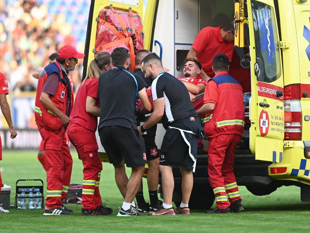 Imagine de pe patul de spital cu Dragoș Iancu și prima reacție a fotbalistului după accidentarea gravă_3