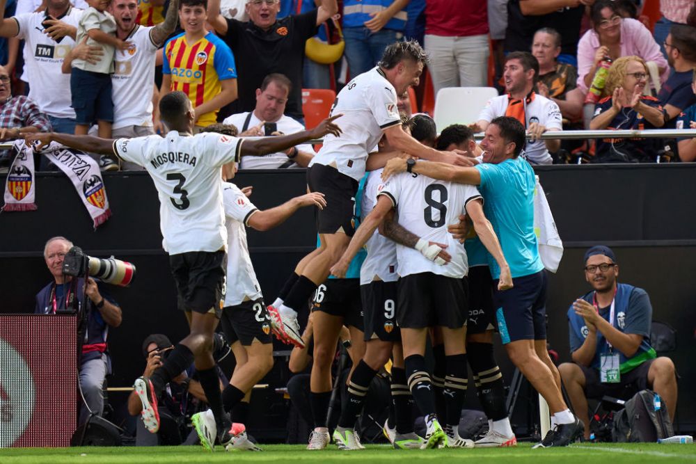 "Gașca nebună" din La Liga! Valencia a schimbat strategia, după ce a fost aproape de retrogradare_12