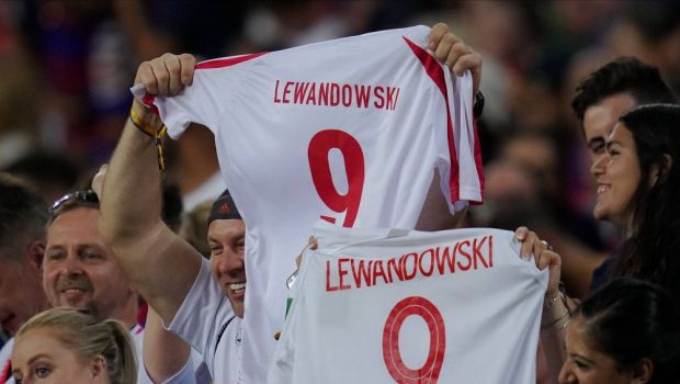 
	Polonia se alătura Ucrainei în boicotul UEFA
