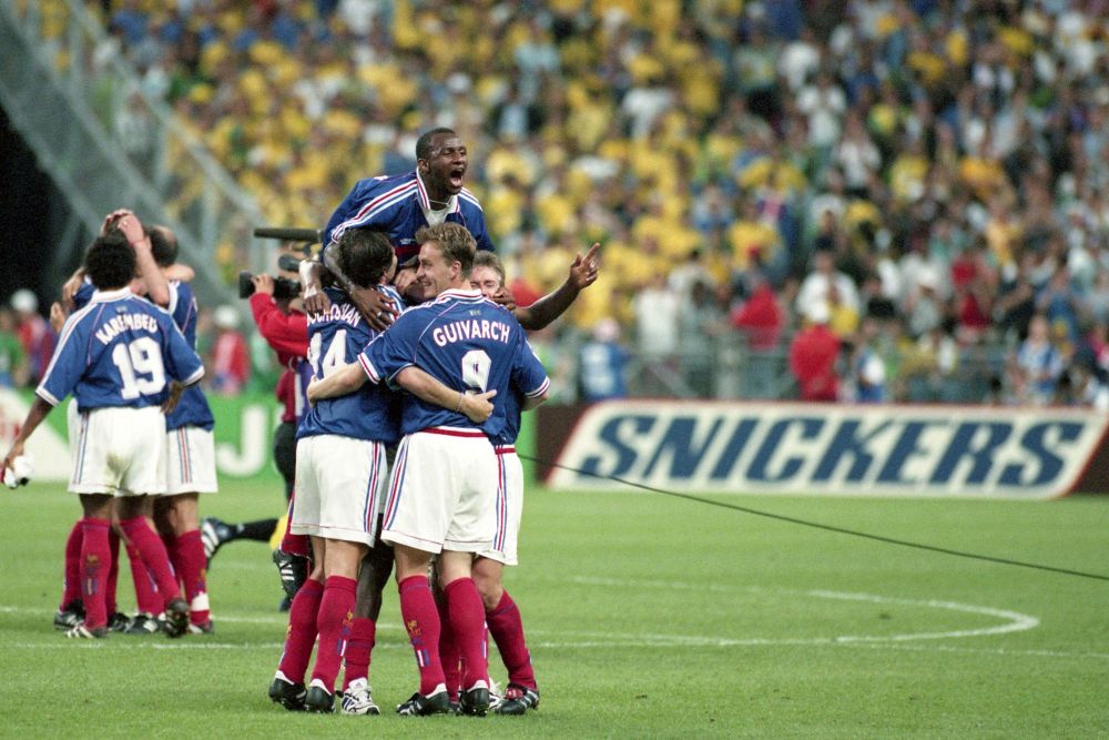 „Așa au trecut 17 ani!” Ce a ajuns să facă astăzi atacantul francez care a câștigat Mondialul în 1998_6