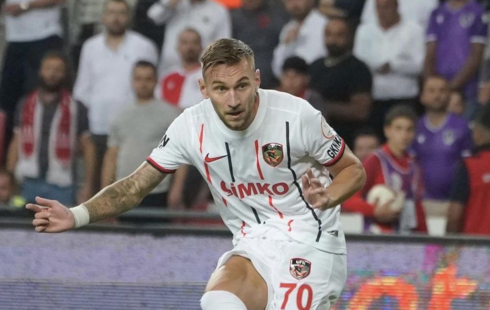 Denis Drăguș, gol în al doilea meci consecutiv pentru echipa lui Marius Șumudică: „Îmi amintește mult de impactul avut de el!” Cum a marcat_1