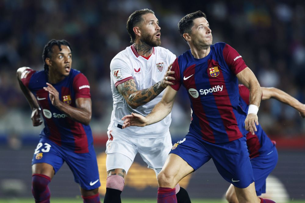 Bietul Sergio Ramos! Păcălit de Lamine Yamal, a dat autogolul decisiv în derby-ul Barcelona - Sevilla_2