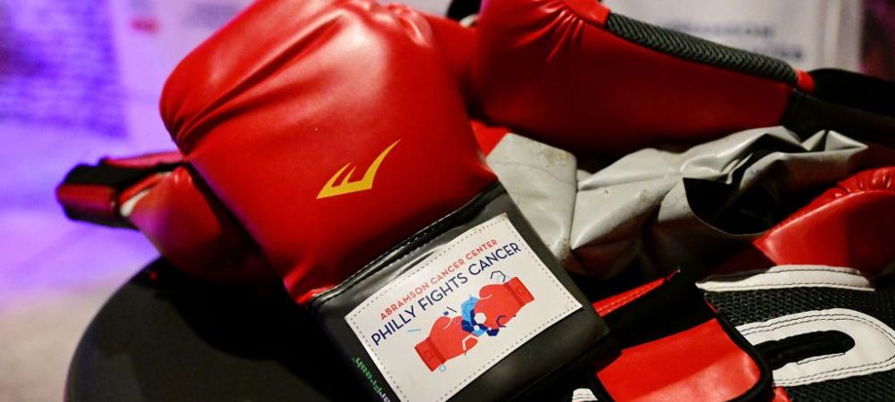 boxing gloves Loredana Marin nicoleta banciu