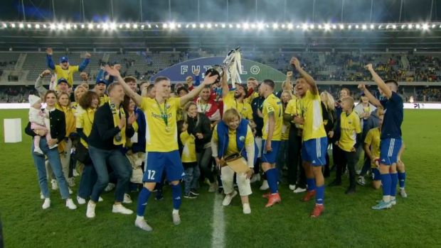 
	Clubul de liga a doua înființat în 2022 care tocmai a luat Cupa și merge în Europa! Căpitanul, fost jucător în România
