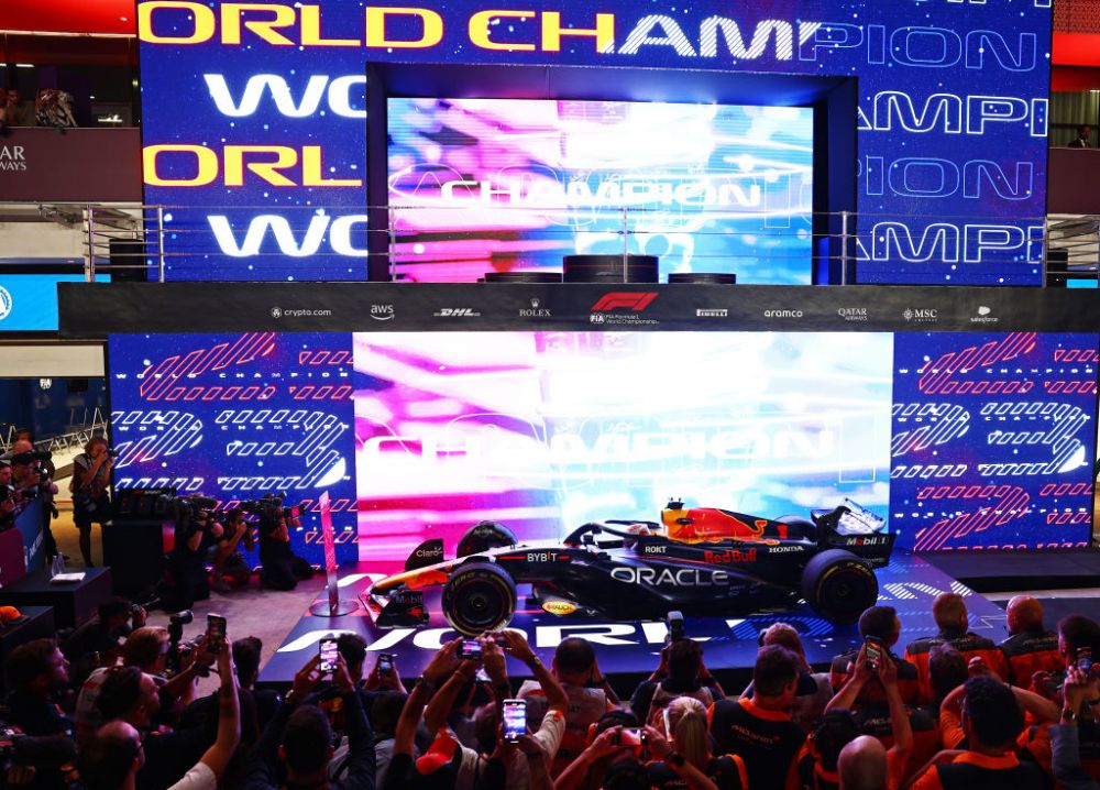 Max Verstappen, campion mondial pentru a treia oară consecutiv! A câștigat titlul la Marele Premiu de Formula 1 din Qatar, cursa sprint, deși nu a terminat pe primul loc _8