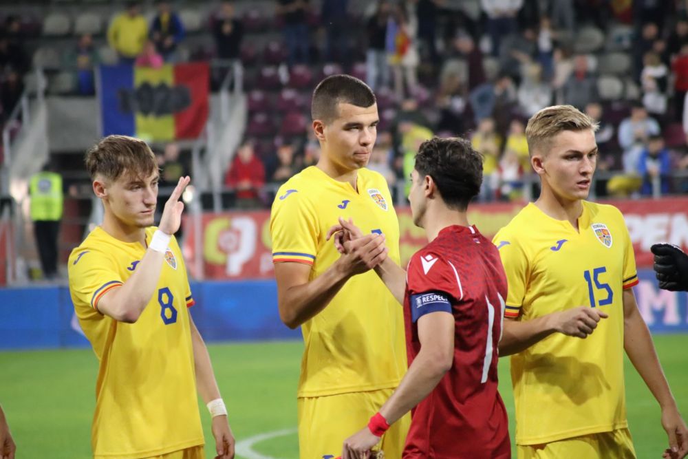 Răzvan Burleanu a discutat mult cu "Burleanu al Armeniei", la meciul naționalei U21_18