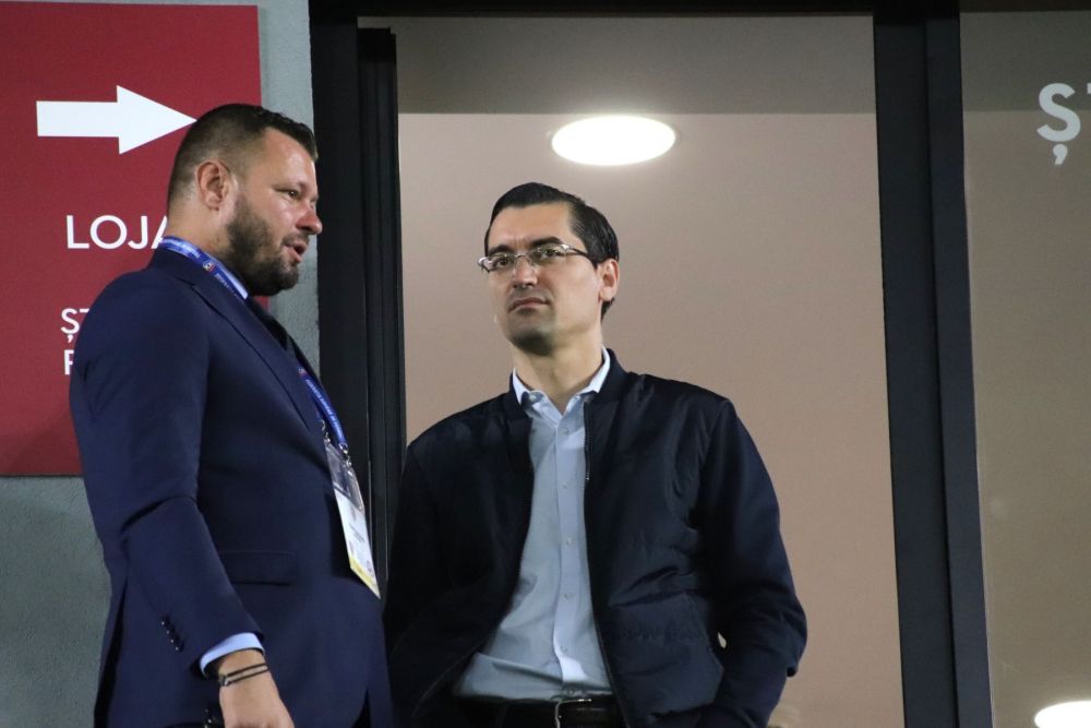 Răzvan Burleanu a discutat mult cu "Burleanu al Armeniei", la meciul naționalei U21_5