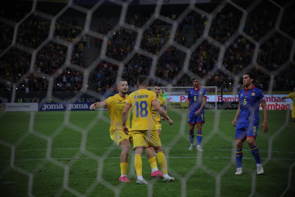 S-a schimbat executantul de penalty-uri la națională după ratarea lui Stanciu cu Kosovo _24