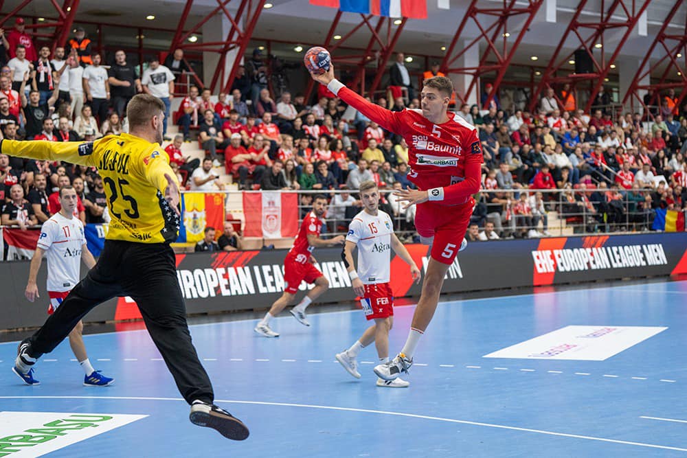 Dinamo a dat de pământ cu Izvidac în EHF European League. Câte goluri au marcat elevii lui Xavi Pascual în meciul în care vioara întâi a fost Akimenko_3