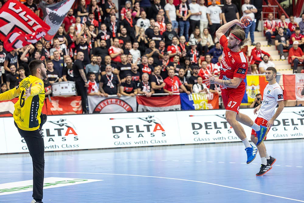 Dinamo a dat de pământ cu Izvidac în EHF European League. Câte goluri au marcat elevii lui Xavi Pascual în meciul în care vioara întâi a fost Akimenko_4