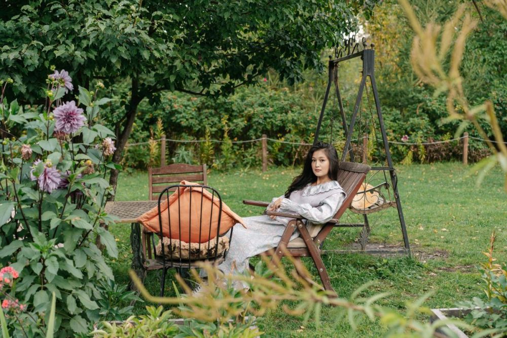 Cum să creezi un colț de relaxare în aer liber cu ajutorul unor scaune de grădină? (P)_2