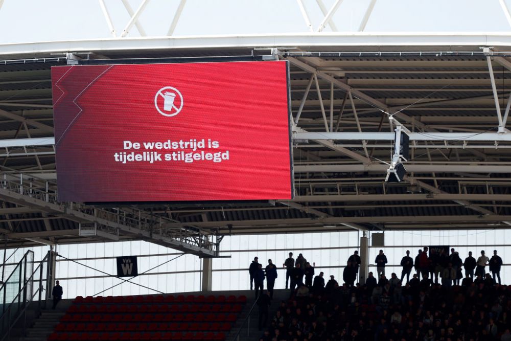 Ajax - Utrecht a fost întrerupt în minutul 89! Motivul bizar pentru care arbitrul a oprit jocul_1