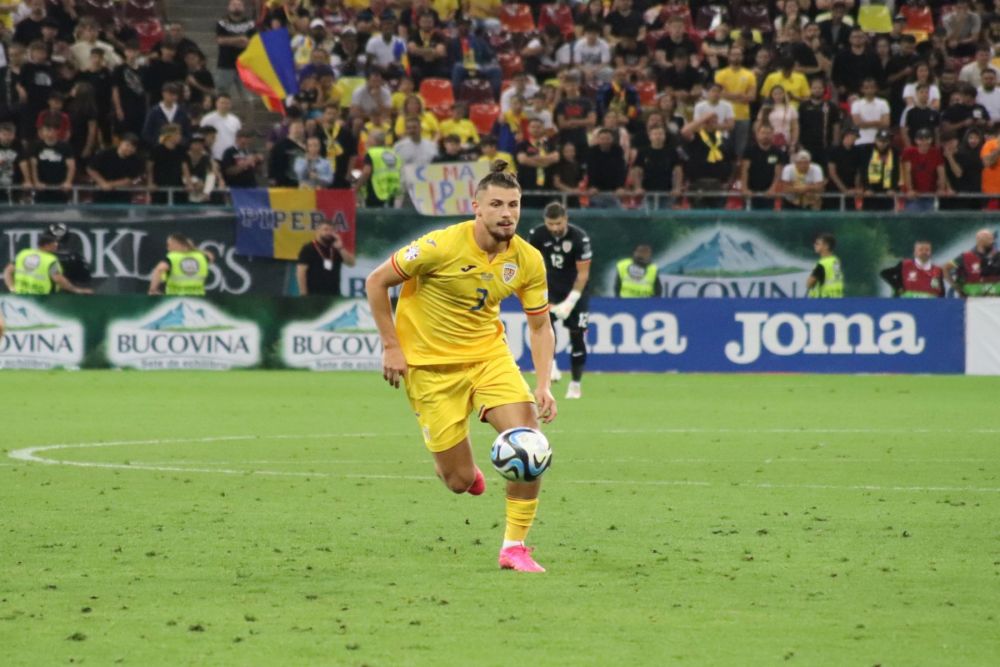 OPINIE | Juniorii români visează să ajungă ca Messi, Ronaldo sau Mbappe, dar ar trebui să fie mai atenți la cariera lui Drăgușin_7