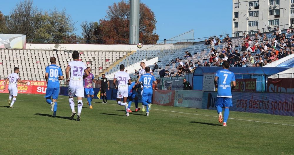 Gloria Buzău - FC Argeș s-a încheiat 0-2. Cum arată clasamentul Ligii a 2-a_2