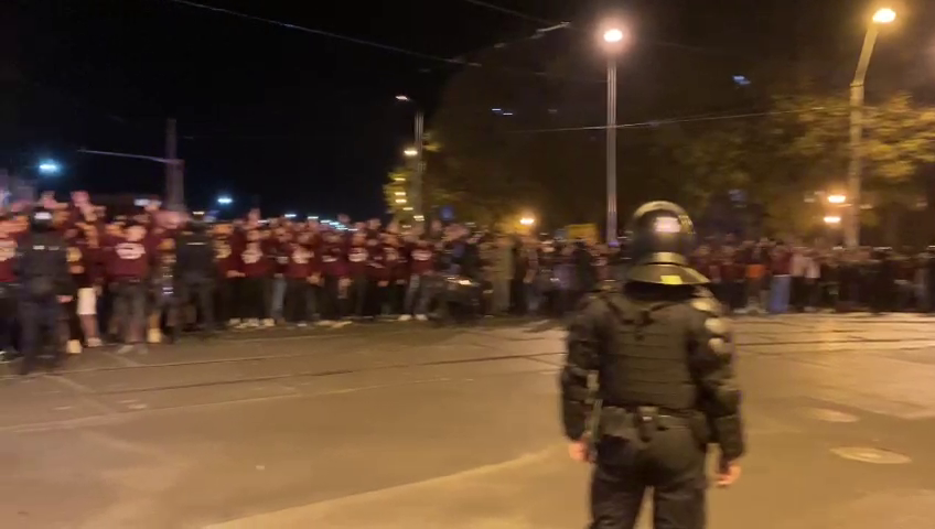 Suporterii Rapidului s-au strâns în Ghencea! Atmosferă nebună înainte de meciul cu CSA Steaua_32