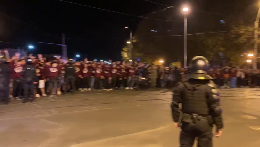 Suporterii Rapidului s-au strâns în Ghencea! Atmosferă nebună înainte de meciul cu CSA Steaua_33