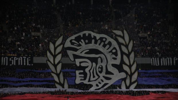 
	Galeria FCSB, banner cu venin în derby-ul cu Rapid + coregrafia splendidă din repriza secundă

