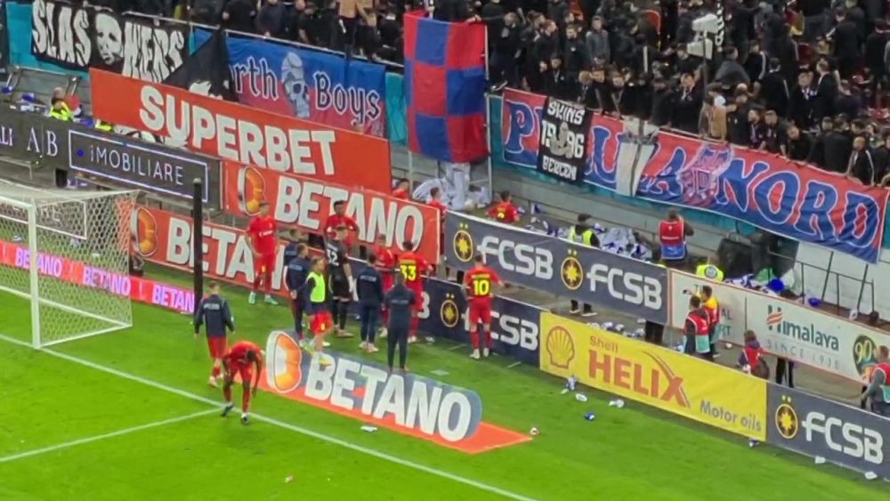 "Rușine să vă fie!". Bătaie în galeria FCSB după derby-ul cu Rapid_12