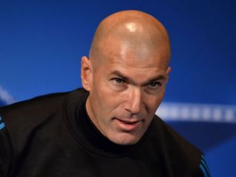 
	Zidane a intrat în vestiarul lui Real și a întrebat cine trebuie să poarte tricoul cu numărul 10. Unicul răspuns primit
