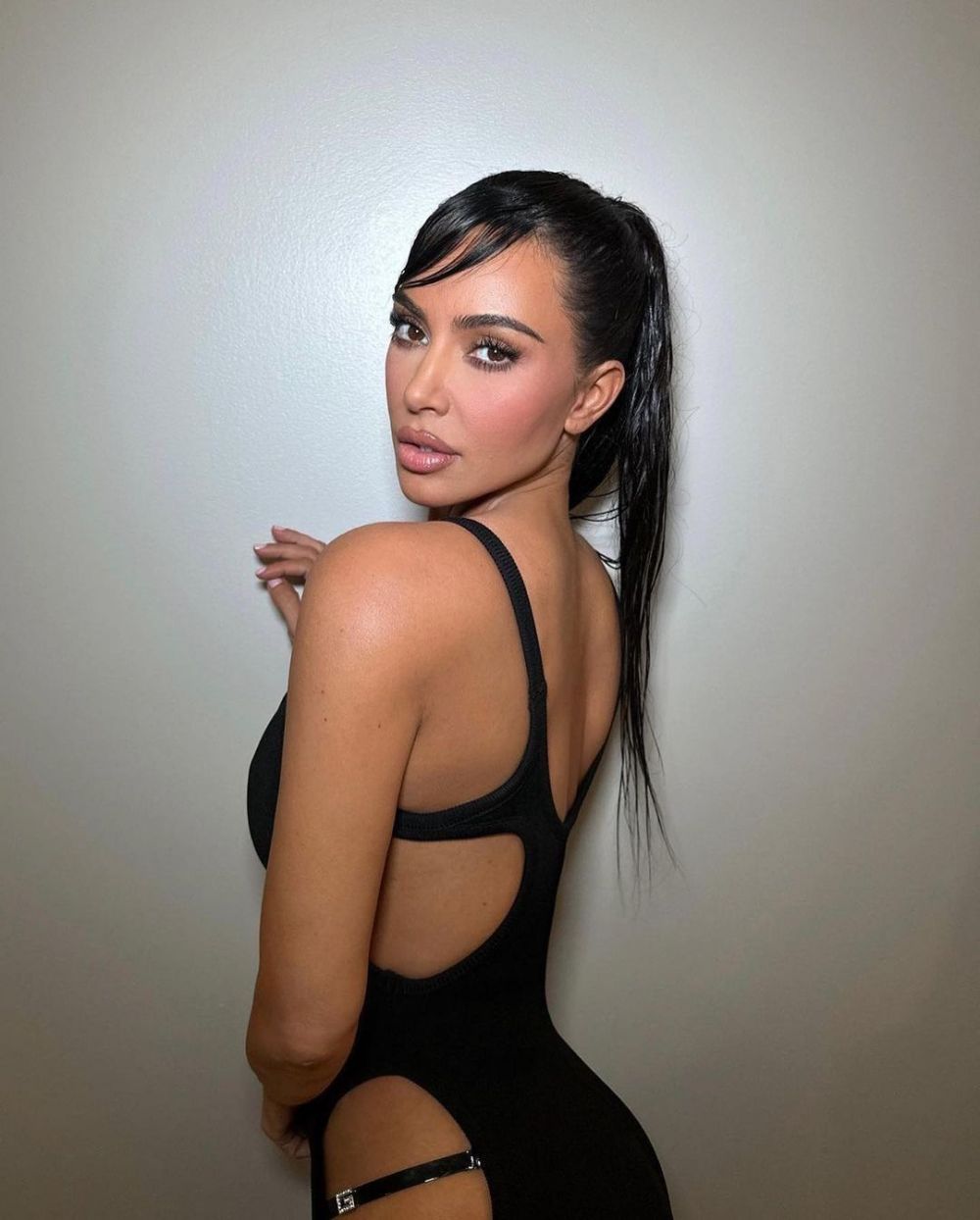 „M-am speriat al dracului de tare!” Kim Kardashian, despre momentul în care l-a întâlnit pe starul fotbalului mondial _81