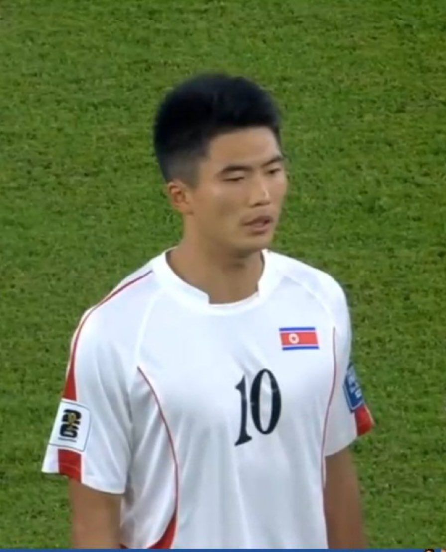Guess who’s back? Starul din Coreea de Nord, fost la Juventus și dat dispărut, a revenit în fotbal după trei ani!_3