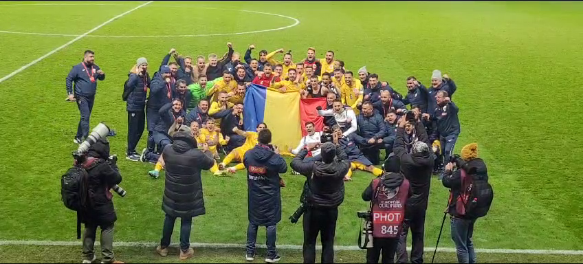 Imaginile bucuriei după ce România s-a calificat la EURO 2024_31