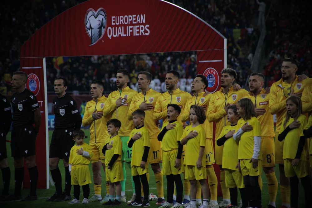 Acum ori niciodată! Imagini emoționante: cum au trăit tricolorii imnul României cântat de Andra pe Arena Națională _37