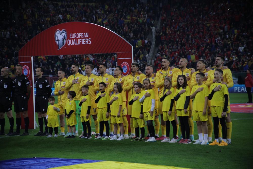 Acum ori niciodată! Imagini emoționante: cum au trăit tricolorii imnul României cântat de Andra pe Arena Națională _42