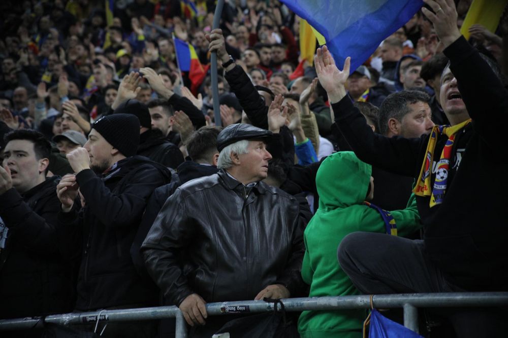 Ultrașii din "Uniți Sub Tricolor" nu se dezmint. Mesajul transmis fanilor României la meciul cu Elveția_5