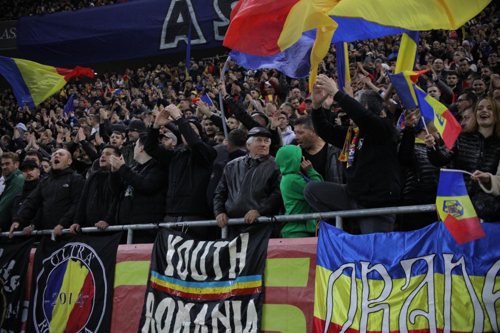 Ultrașii din "Uniți Sub Tricolor" nu se dezmint. Mesajul transmis fanilor României la meciul cu Elveția_8