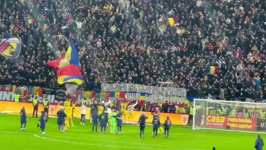 Primul gest făcut de fotbaliști după România - Elveția 1-0_8