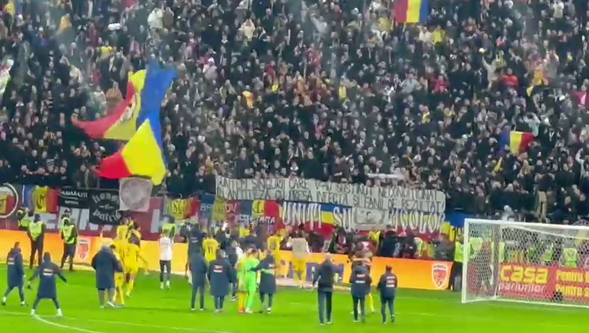 Primul gest făcut de fotbaliști după România - Elveția 1-0_9