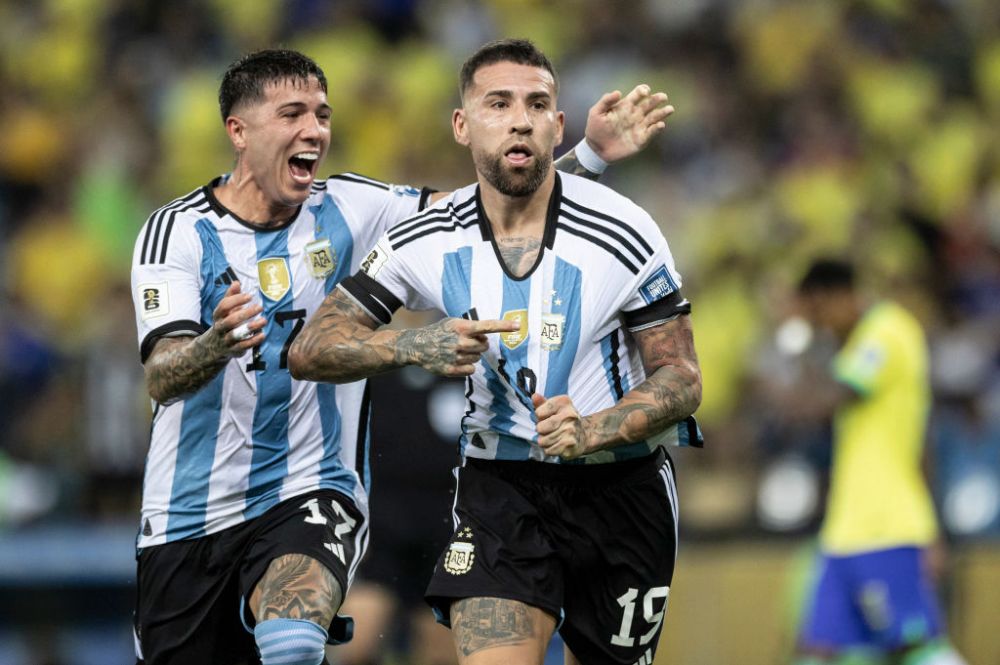 Brazilia - Argentina, oprit aproape jumătate de oră din cauza incidentelor violente. Lionel Messi a vrut să scoată echipa de pe teren_5