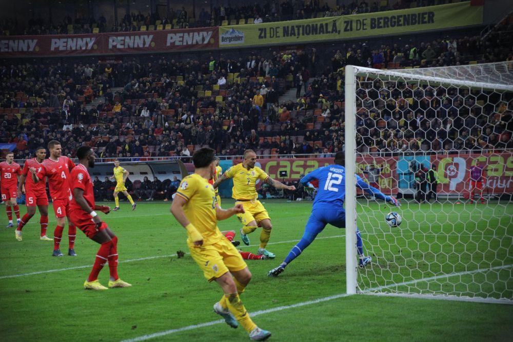Cele mai frumoase fotografii de la meciul România - Elveția și explozia de bucurie a "tricolorilor"_59