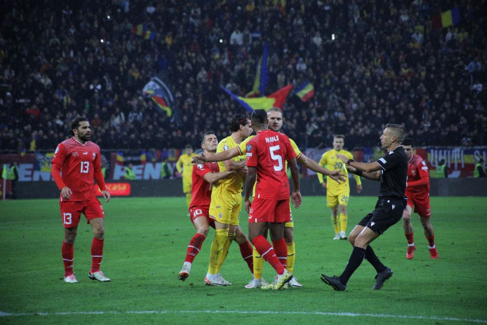 Gest frumos al fotbaliștilor Elveției, la finalul meciului cu România_12